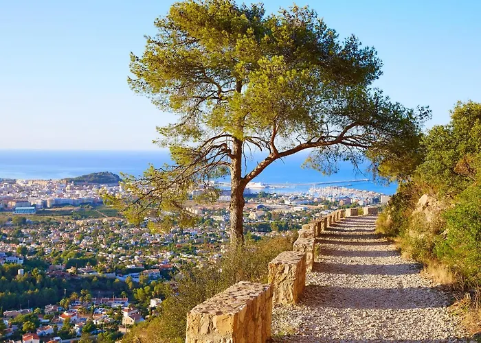 Holiday Pueblo Andaluz