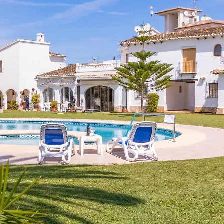 Holiday Pueblo Andaluz